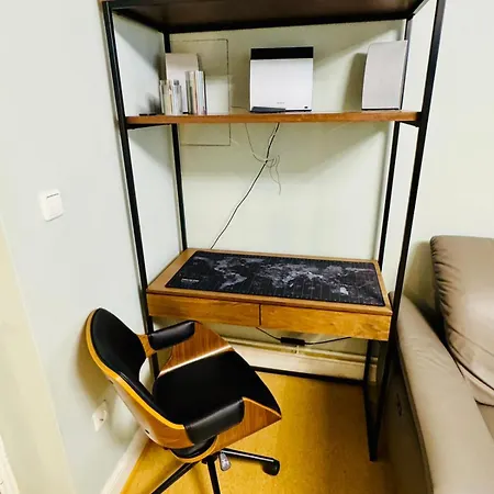 Apartment Moderne In Kiel-holtenau, Strandnaehe, 2 Zimmer, Voll Ausgestattet, Gute Anbindung